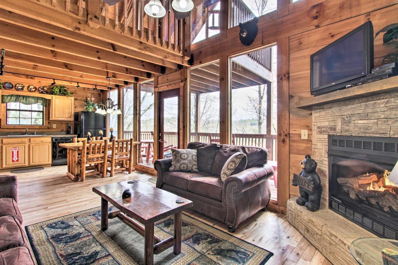Sevierville Sanctuary Hot Tub, Pool Table And Deck! Esterno foto