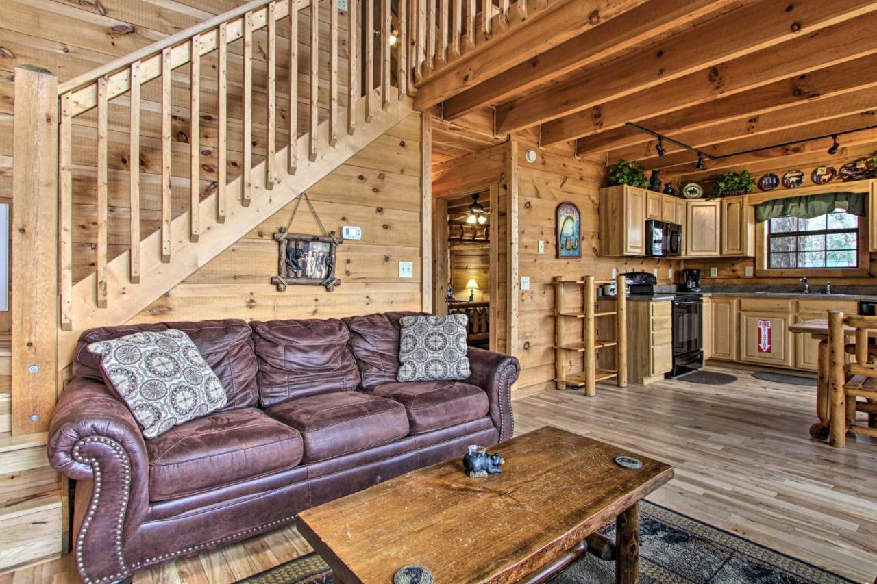 Sevierville Sanctuary Hot Tub, Pool Table And Deck! Esterno foto
