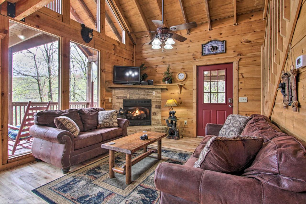 Sevierville Sanctuary Hot Tub, Pool Table And Deck! Esterno foto