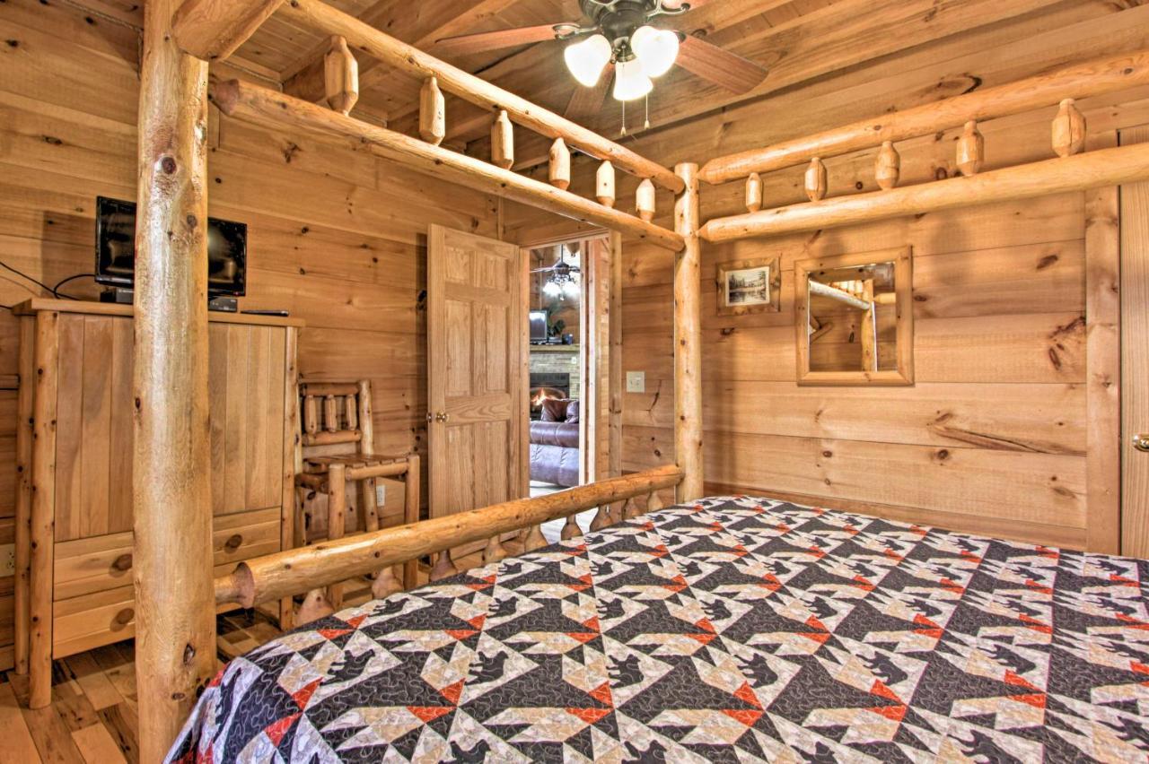 Sevierville Sanctuary Hot Tub, Pool Table And Deck! Esterno foto